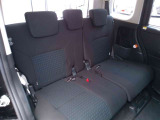 ゆとりある広々とした車内空間は、ドライブを始め買い物やレジャーなど、幅広く活躍します。一人でもみんなとでもお出かけを楽しみましょう!
