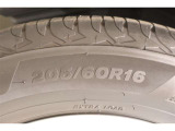 205/60R16    車両装着標準タイヤサイズです。 タイヤのご相談もトヨタモビリティ石川にお任せください