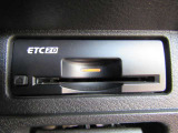 音声案内タイプETC2.0装備☆ビルトインタイプのETCですので、インテリアの邪魔をしません!ETCがあれば、キャッシュレスで料金所をノンストップで通過できます。