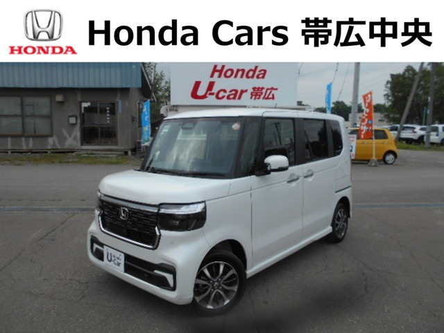N-BOXカスタム  カスタム 660 4WD
