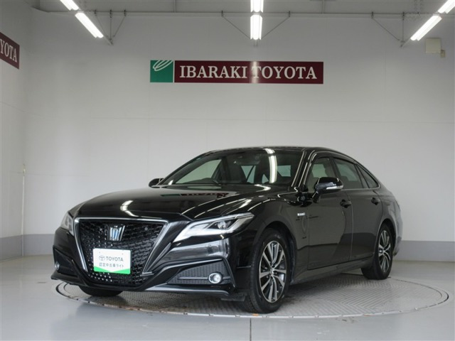 クラウン ハイブリッド 2.5 S Cパッケージ