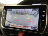 バックガイドモニターで、後方を確認しながら安心して駐車することができます。運転初心者も熟練者も必須の機能ですよ!