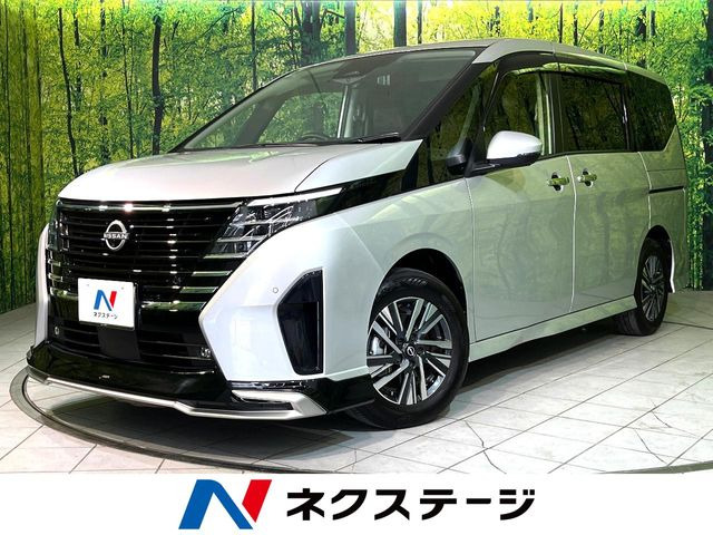 セレナ1.4 e-4ORCE ハイウェイスターV 4WD
