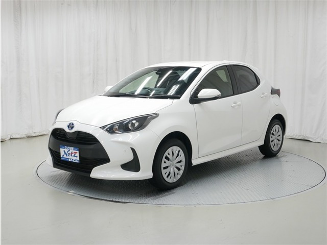 ヤリス 1.5 ハイブリッド X E-Four 4WD