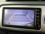 バックガイドモニターで、後方を確認しながら安心して駐車することができます。運転初心者も熟練者も必須の機能ですよ!