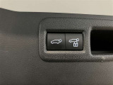 【パワーバックドア】荷物で手が塞がってても大丈夫!リモコンでピッ!力要らずでラクラク開閉!