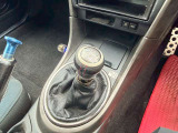 気になるお車がありましたら右の電話番号から直接お店にお問い合わせください。支払方法から車両情報、状態までなんでもご説明させて頂きます。スタッフ一同ご連絡お待ちしております。