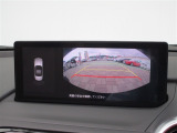 お車選びをお楽しみ頂けるよう、在庫車の展示スペースを十分に確保しております。