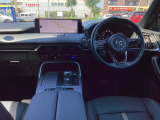 細部まで作り込まれた造形美!毎日でも運転して『人馬一体』を楽しみたくなります。是非、クルマに触れてその質感を味わってください。