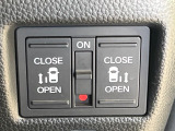 【パワースライドドア】スマートキーや運転席のスイッチでスライドドアの開閉が可能♪電動だから力を入れてドアを開ける必要が無く、小さいお子様でも、重い荷物を持っている時もラクに開け閉めできます♪