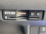 ETCも付いておりますので、高速道路の料金所もノンストップ通過可能ですよ^^是非揃えたい装備ですね!