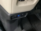 ビルトインタイプの【ETC】で見た目もスッキリ。高速道路の利用にとても便利です。