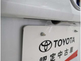 バックモニター付なので後退時に後方が見えるので安心。 車は構造上、死角がたくさんなので万が一を考えると必須ですね。 あくまで補助の為の装備、バックは目視で確認する事が重要ですよ。