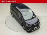 両側パワースライドドア付きだから、狭い駐車スペースなどでの乗り降りラクラク♪小さなお子さまのいるご家庭には嬉しい装備です。