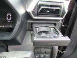 運転席カップホルダー