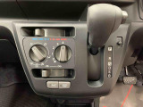 群馬ダイハツでは、安心してお乗りいただけるようにすべての車に検査・クリーニングを実施しています。