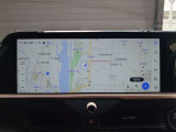 ディスプレイオーディオを装備。スマホとクルマをつなぐことで、これまでのナビに加えて、いろんなサービスが楽しめます。