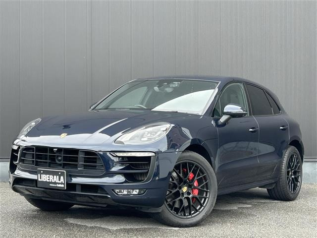 マカン GTS 4WD 修復歴無し