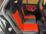 ◆LIBERALAは、輸入車選びの新たなスタイルを提案するインポート・セレクト・ブランドです。オーナー様となる方がクルマから直接感じる感性を第一にした、最良の一台との出会いをコーディネートいたします。