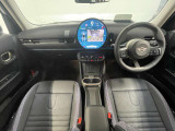 丸を基調としたMINI独特のデザインがとても魅力的です!!MINI NEXT成田(10:00から19:00月曜日定休・祝除)