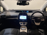 プリウス 1.8 A E-Four 4WD 修復歴無し