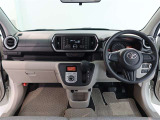見通しのよいすっきりとした視界で、誰でも運転しやすいです。運転のしやすさは疲れにくさにも繋がりますよ♪