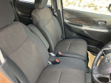 足元周りも広々していて長時間快適に運転できそうです。