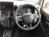 運転中も見やすいメーター。