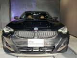 エンジェルアイ、イカリングと呼ばれるBMWのライトの正式名称は「コロナリング」です。一目でBMWとわかる伝統のデザインです。
