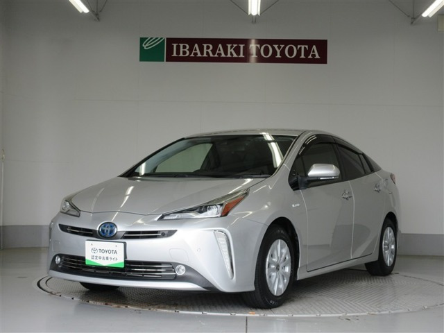 プリウス 1.8 S