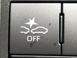 【スマートアシスト】走行中に前方の車両等を認識し、衝突しそうな時は警報とブレーキで衝突回避と被害軽減をアシスト。より安全にドライブをお楽しみいただけます。