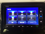ドライブの必需品。見やすい・使いやすいメモリーナビを搭載。