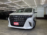 気持ち良く新しいカーライフがスタートできます様全車内外装クリーニングを実施しております。