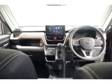 必要な装備を使いやすい位置に配置した機能的な運転席まわり。操作感や車両感覚など、ぜひ運転席に座って確かめてください。