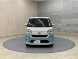 お車購入のポイントとなるフロントマスクです!かわいらしい目つきが印象的なデザインのヘッドランプです。