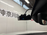 純正のドライブレコーダーを装備!!万が一の時にはしっかりと映像が残ります!煽り運転や事故が多いこのご時世。安心の為には着いていて欲しいオプション装備ですね♪