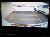 バックモニターで、後方を確認しながら安心して駐車することができます。運転初心者も熟練者も必須の機能です!