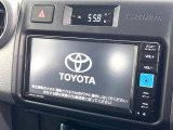 【メーカー純正ナビ】インテリアに溶け込むスタイリッシュな「専用設計」メーカーナビを装備♪視認性や操作性など基本性能にも優れ、より上質なカーライフをお楽しみいただけます。