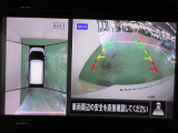 アラウンドビューモニターで車庫入れも空から見ている様に駐車できラクラクです。