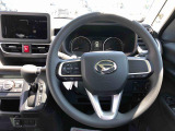 運転中も見やすいメーター。