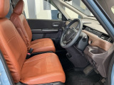 車内は徹底的にクリーニングされているので、快適にお乗りいただけます。