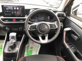 運転中も見やすいメーター。