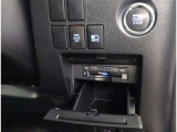 ETC車載器付きです。高速道路の料金所もスムーズに通過できます。