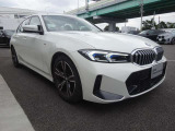 お客様のご希望のお車がございましたら、お気軽にご相談下さい。全国のBMW正規販売店のネットワークの中から、お客様のご要望に合ったお車を、お客様の立場に立ってお探し致します。是非お気軽にご相談下さい。