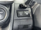 【アドバンスト パーク】スイッチを押すだけで駐車操作を支援し駐車をスムーズに!アクセル、ブレーキの操作をクルマが支援してくれます! ※ シフト操作は手動です。