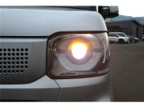 LEDヘッドライトで暗い夜道も明るく照らしてくれます!