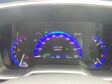メーターがシンプルで見やすく運転しやすくなっております!