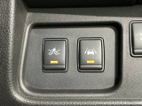 衝突被害軽減ブレーキは、不注意が原因で歩行者や車との衝突のおそれが生じた場合に、衝突回避または被害の軽減を支援します。 ついていて安心の機能ですね!