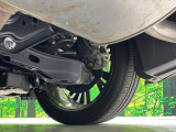 お車を安心してお乗りいただく為には、足回りの定期点検が欠かせません。サービスサポート(有償保証)では無料点検もご提供しており、安心のカーライフをお過ごしいただけるサポート体制が整っています。