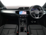 運転に必要な情報をメーター内に集約し、ドライバーの安全で快適な運転に寄与するアウディバーチャルコックピット。
